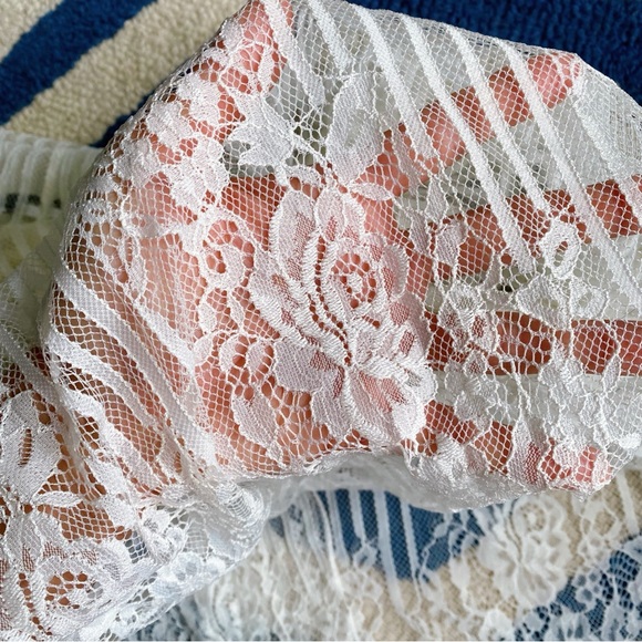 🐚 AMBIANCE IVORY SHEER CROCHET BEACH COVERUP! - Picture 9 of 11